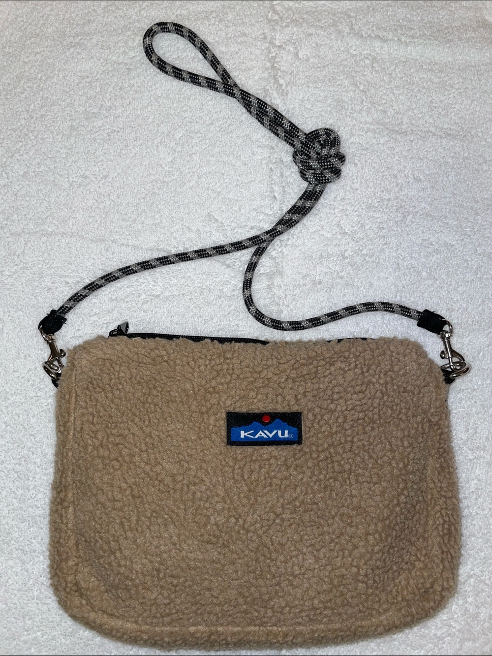 Kavu Sherpa Crossbody / Shoulder Bag
